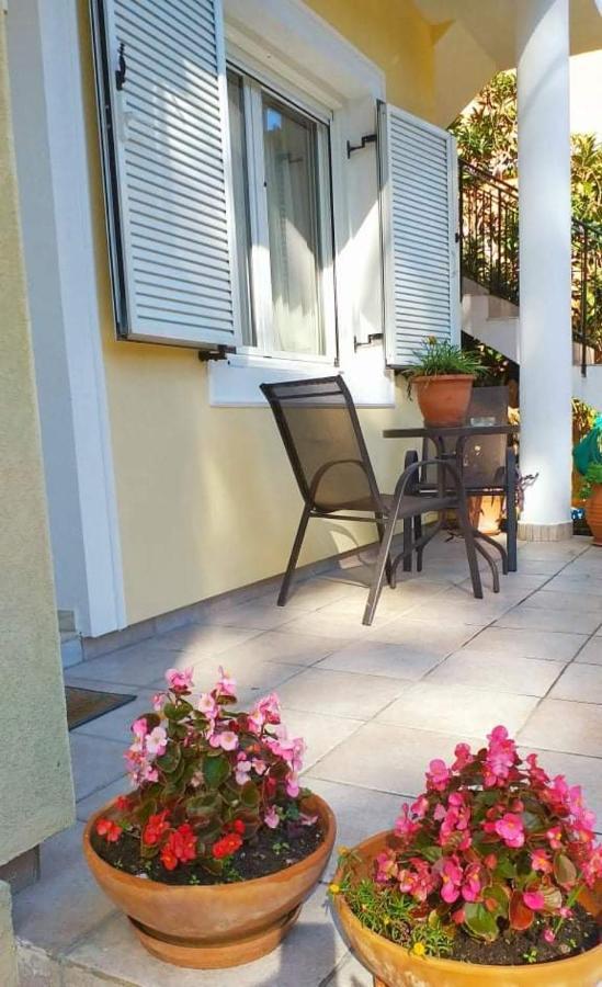 Villa Rosa Garden House Corfu  外观 照片